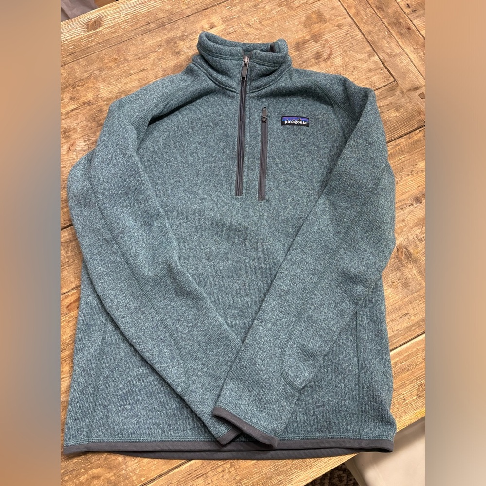 Patagonia pull over